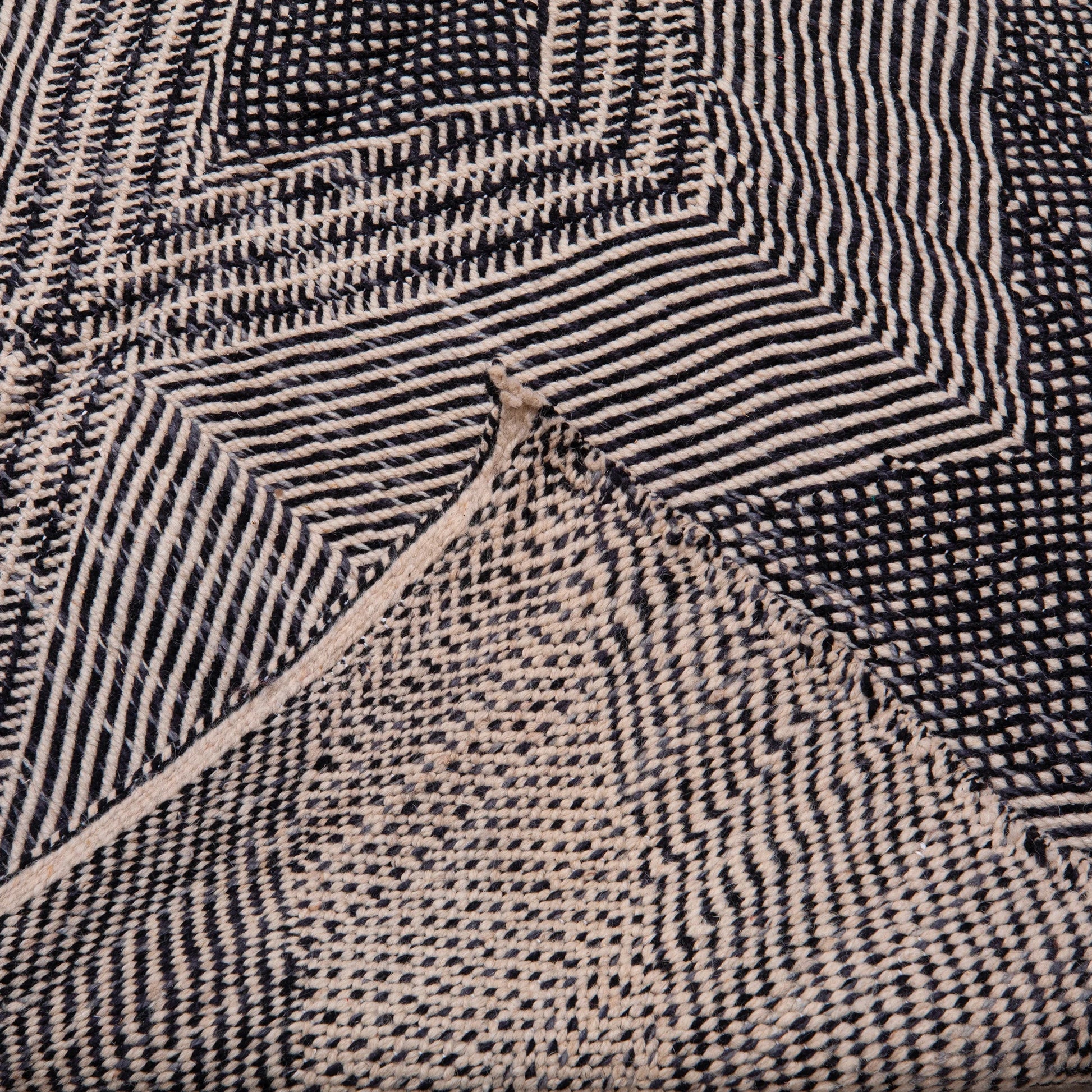 Fleur Kilim Rug - Photo 2