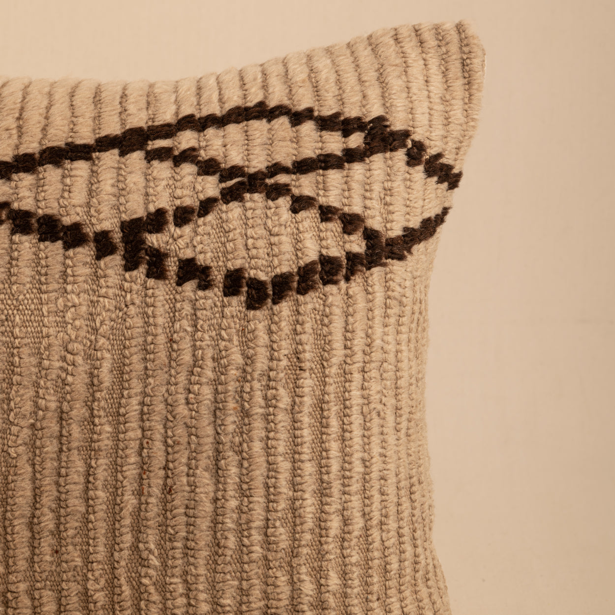 Pillow Abdelouahed Brown Line