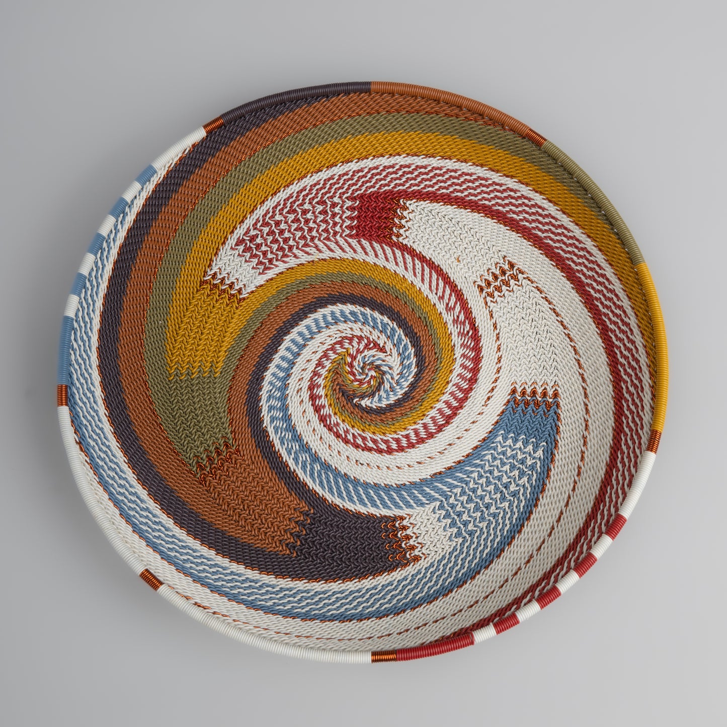 Tray Round - Mountain Rainbow